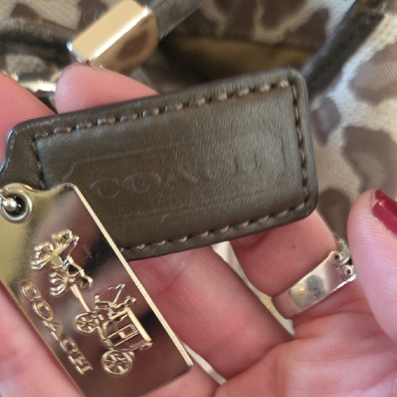 Coach Ocelot Leopard Madison Pheobe Shoulder Tote - Picture 3 of 10